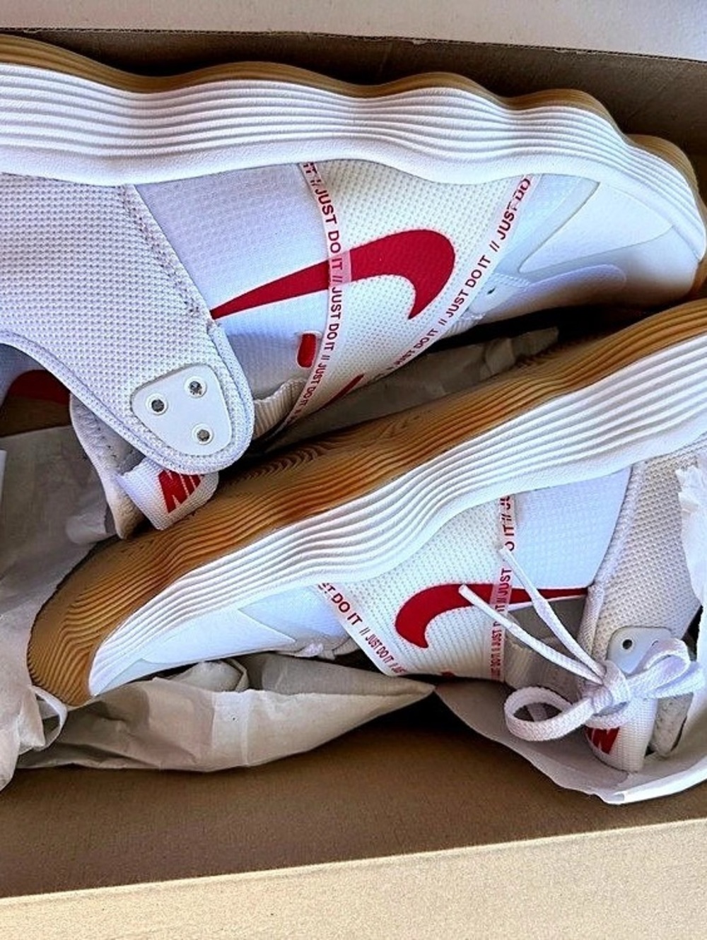 Nike React Hyperset Sneakers White & Pink US 7.5 NWT